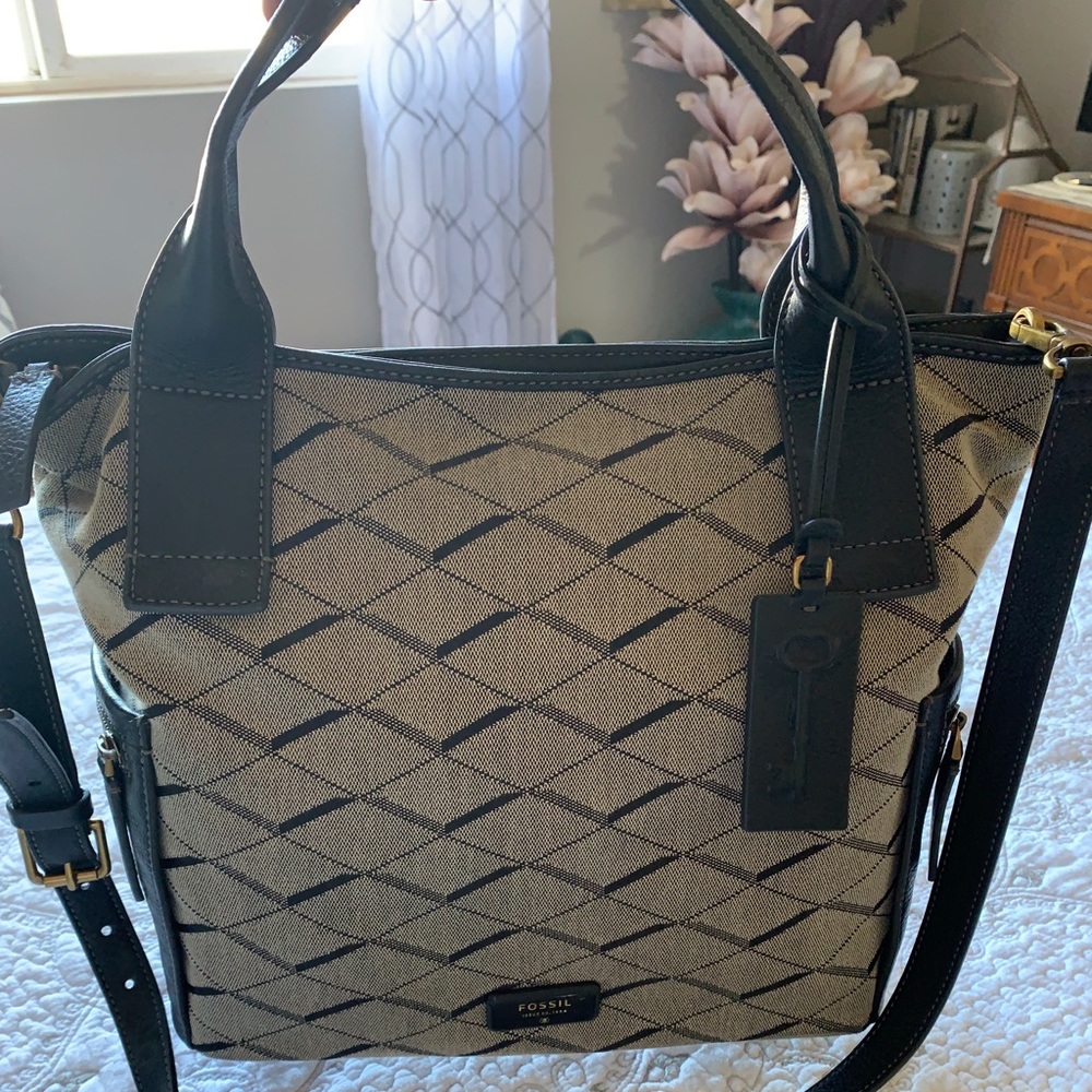 Large EUC Fossil bag! - Picture 3 of 6